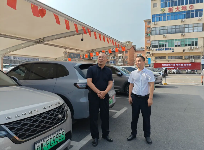 長運物業(yè)：集團宣傳部檢查國慶環(huán)境布置工作