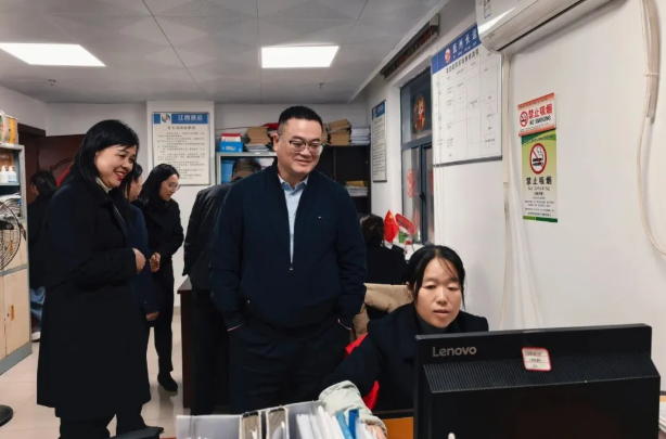 撫州長運  督導(dǎo)檢查金溪分公司安全生產(chǎn)、服務(wù)質(zhì)量“百日”攻堅工作