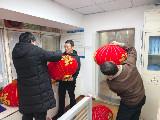 長運物業(yè)：開展“三風(fēng)”宣傳 做好春節(jié)環(huán)境布置